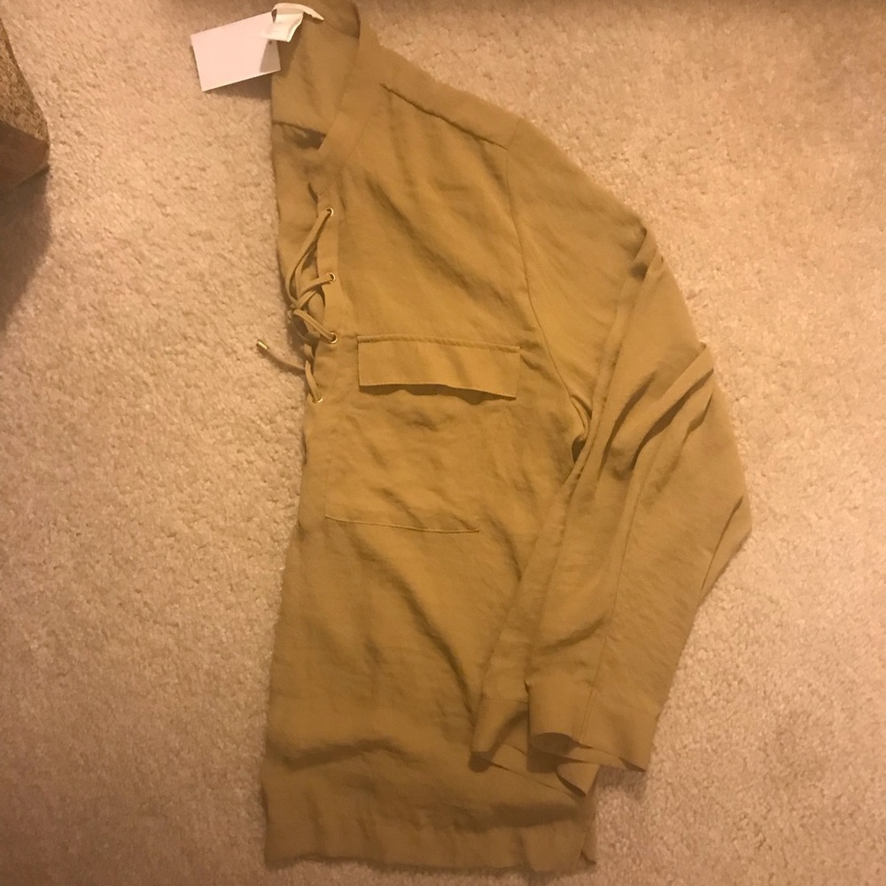 NEVER WORN - Olive Green H&M Lace Up Shirt 👚 - Picture 4 of 4
